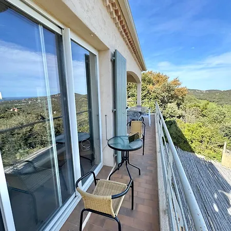 Villa Vue Et Montagnes 9 Pers *